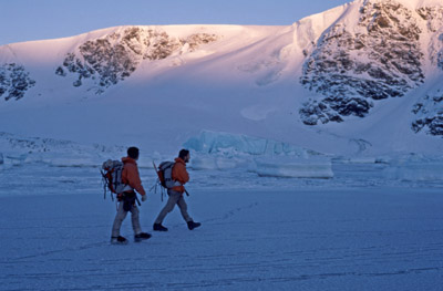 Crossing in Front of the Orwell, Winter