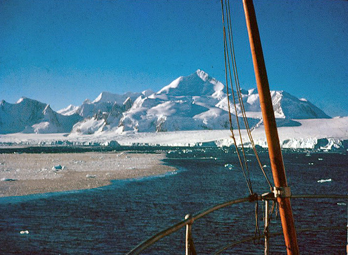 Iceberg from the Biscoe