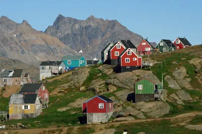 Ammassalik / Tasiilaq Houses - East Greenland<br />